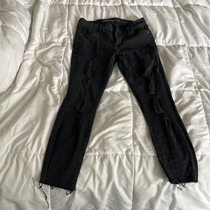 Old Navy Rockstar Mid Rise Copped Jeans